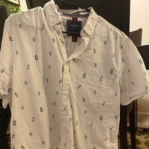 Beach Knit Short-Sleeve Button Downs